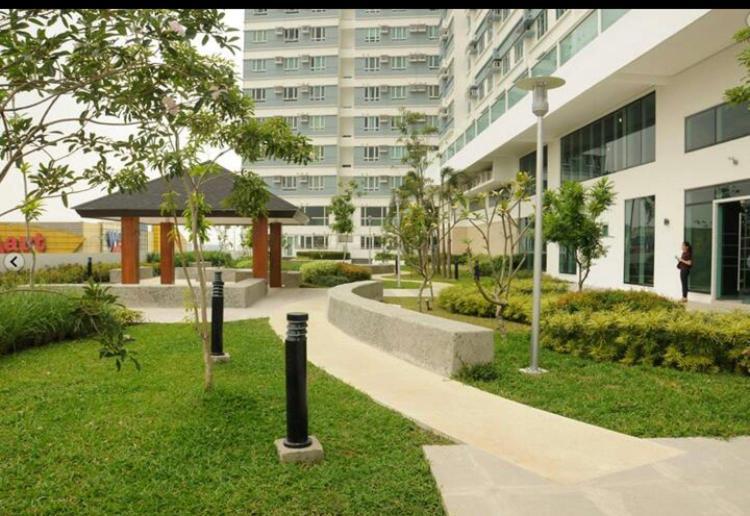 Beacon Makati Condo Free Pool Access Free Wifi 100Mbps & Free Netflix Манила Экстерьер фото